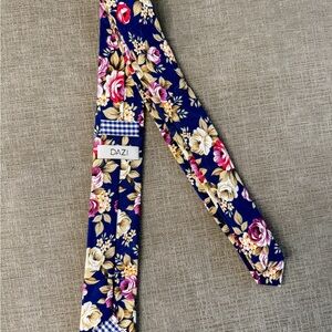 Dazi Tie